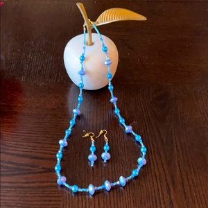 Blue beauty bead necklace and earring set